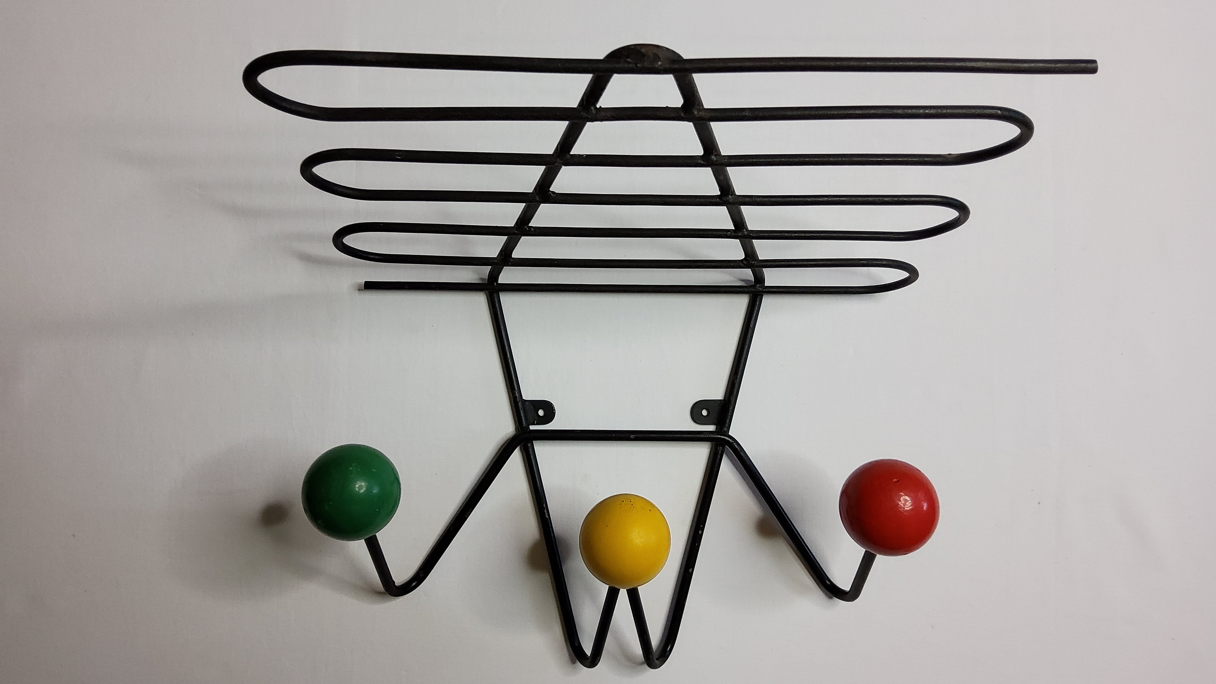 Portemanteau vintage en métal laqué noir et bois, design, 40 cm