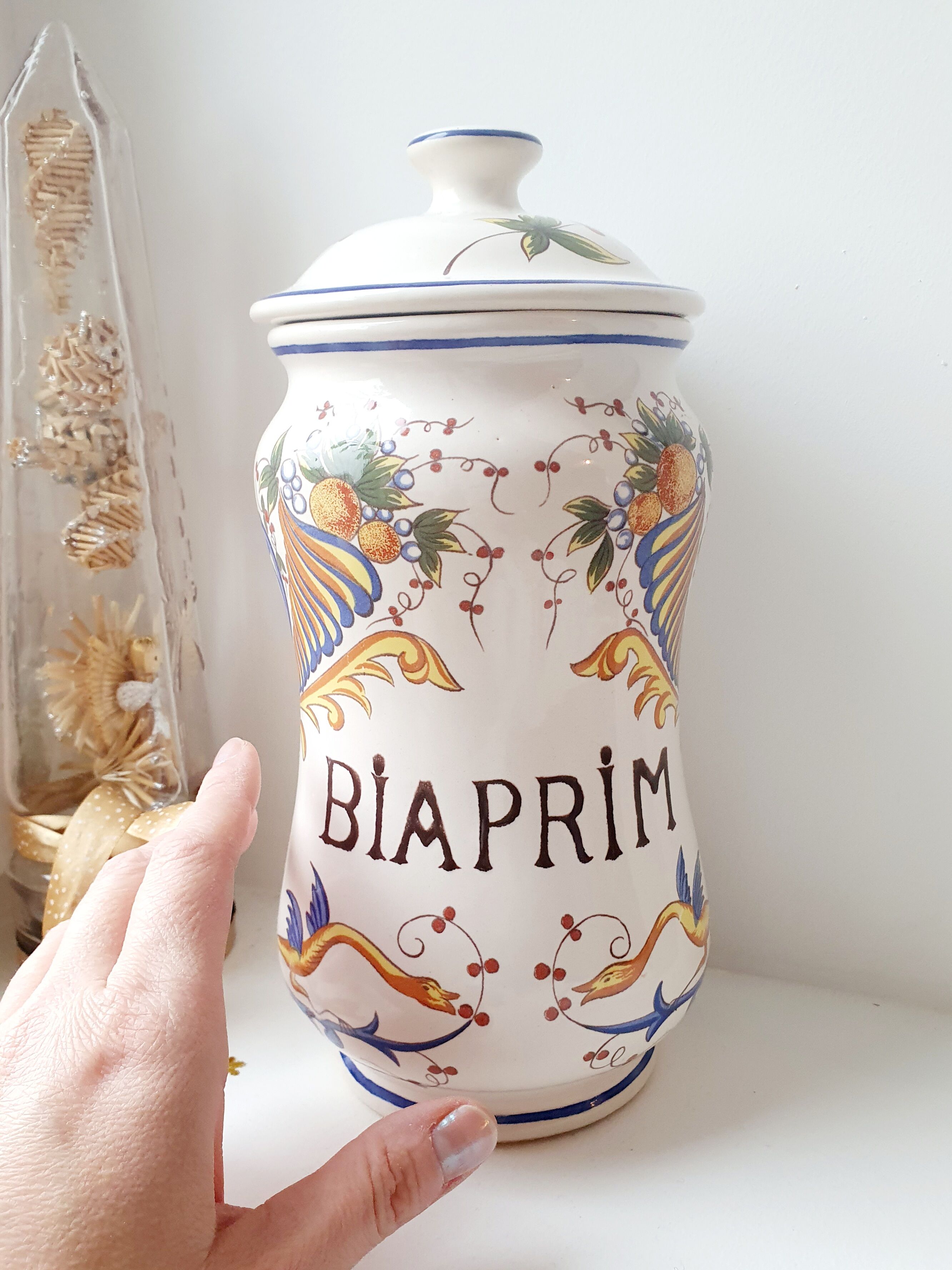 Pot à pharmacie biaprim