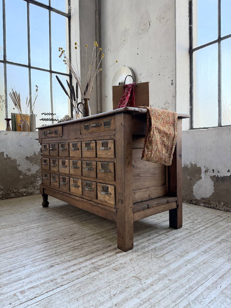 Comptoir, îlot central, meuble de métier multi-tiroirs