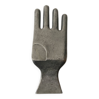 Glove mold