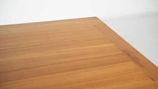 Table à manger moderne en bois du milieu du siècle, dans le style de Mario Marenco, Italie