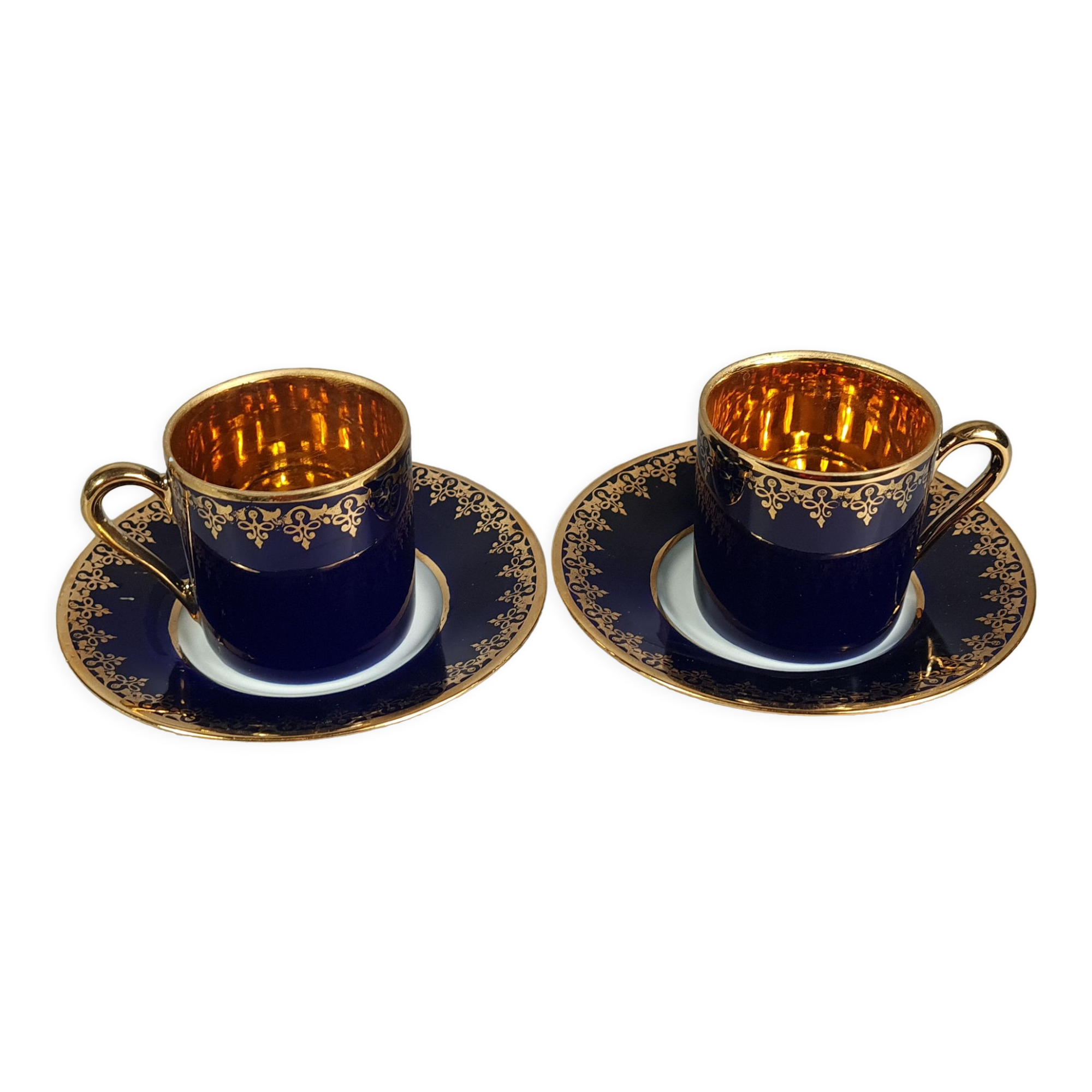 2 coffee cups shape Limoges porcelain litron, blue oven SB