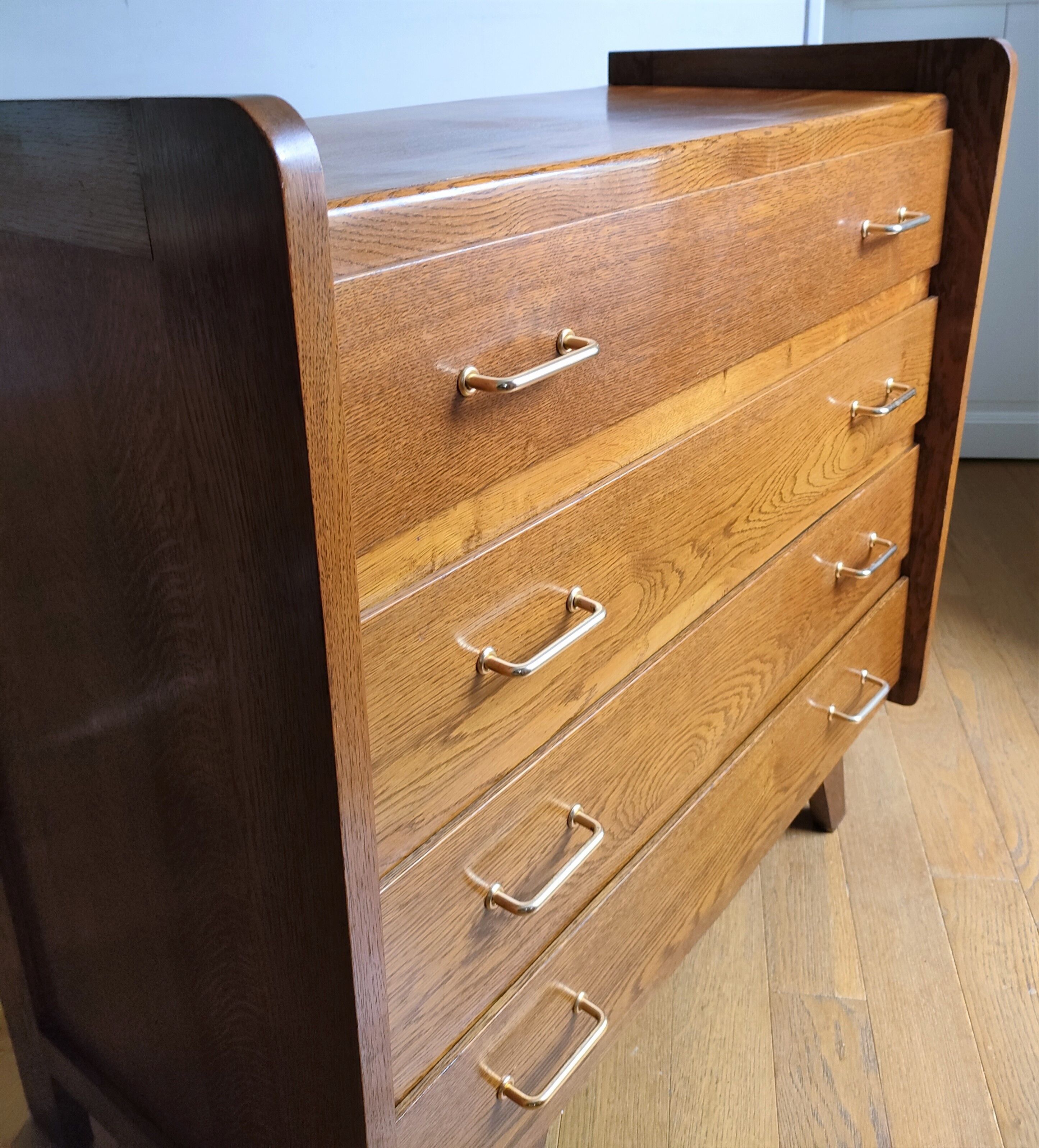 Wooden chest of drawers design 60s