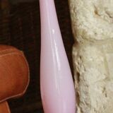 Vase en opaline rose