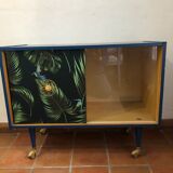 Vintage bar
