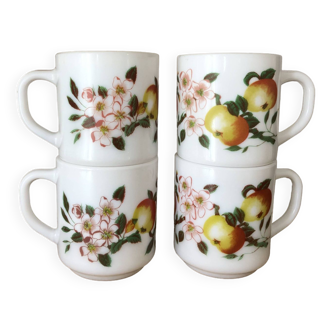 Set of 4 Arcopal Vintage apple mugs