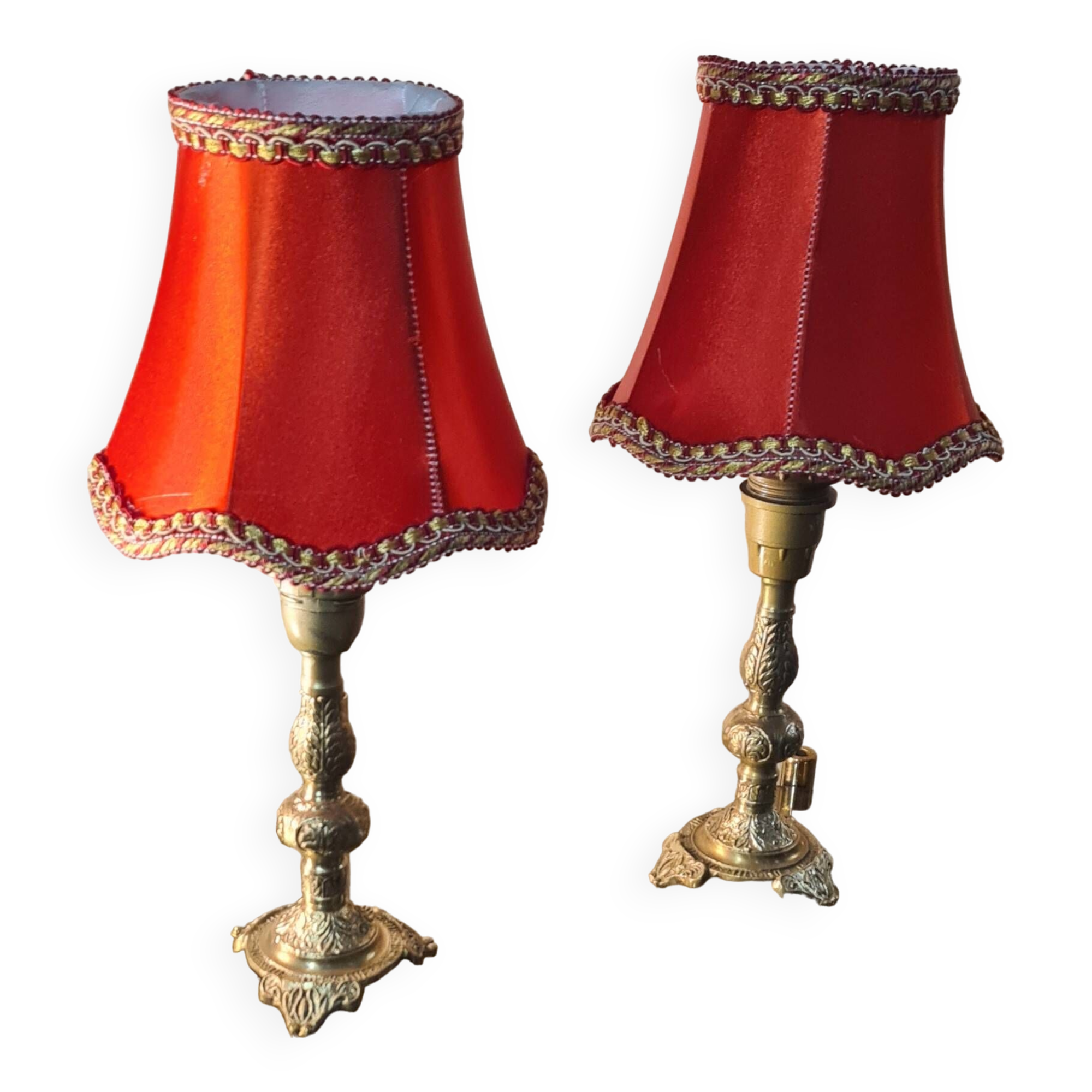 small pair of 70s bronze bedside lamps with red silk style lampshade, double, 29x14