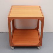 Table d'appoint cube des années 1960 en merisier, Wilhelm Renz