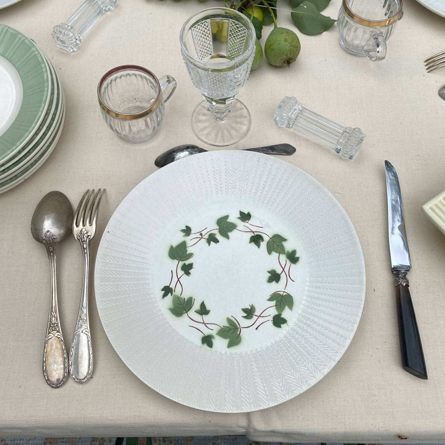 Antique dinner plates Saint Amand Ceranord, Bourrasque