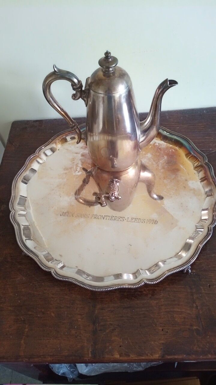 Tray and pourer - silver metal english