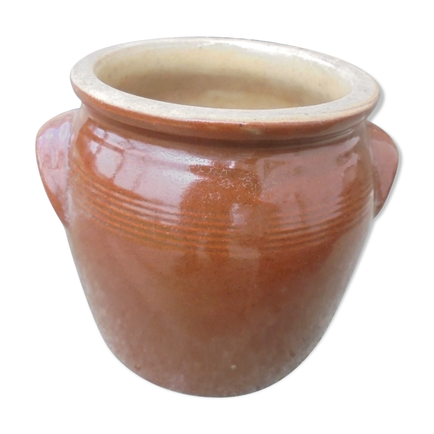 Terracotta pot with confit fat