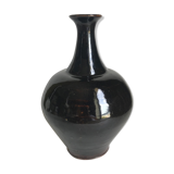 Black bottle of Jean Linard the terminal vintage sandstone