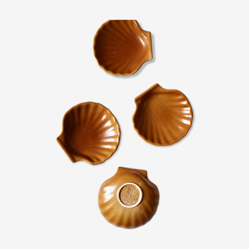 4 caramel shell cups