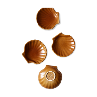 4 caramel shell cups