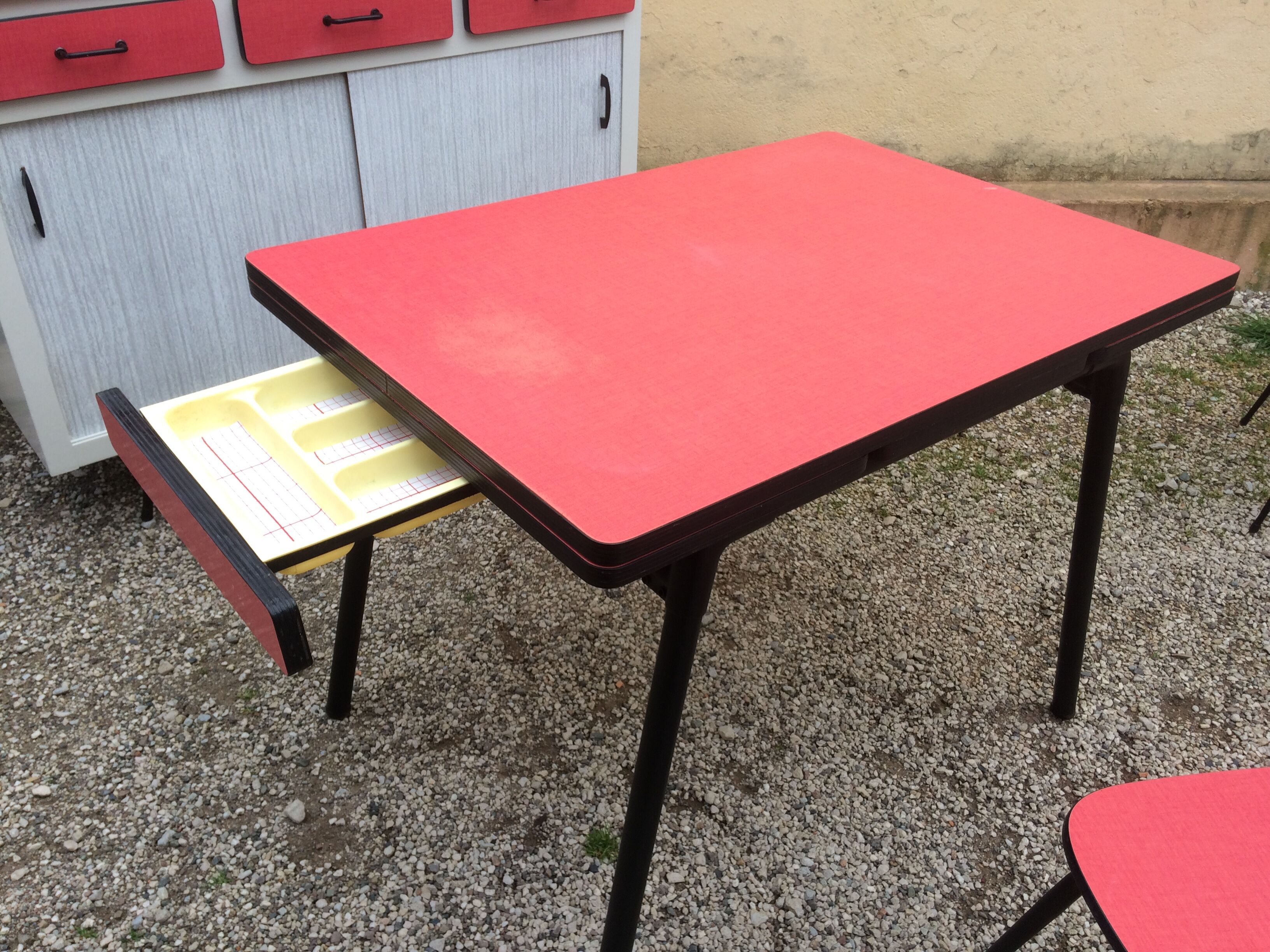 Formica table and chairs
