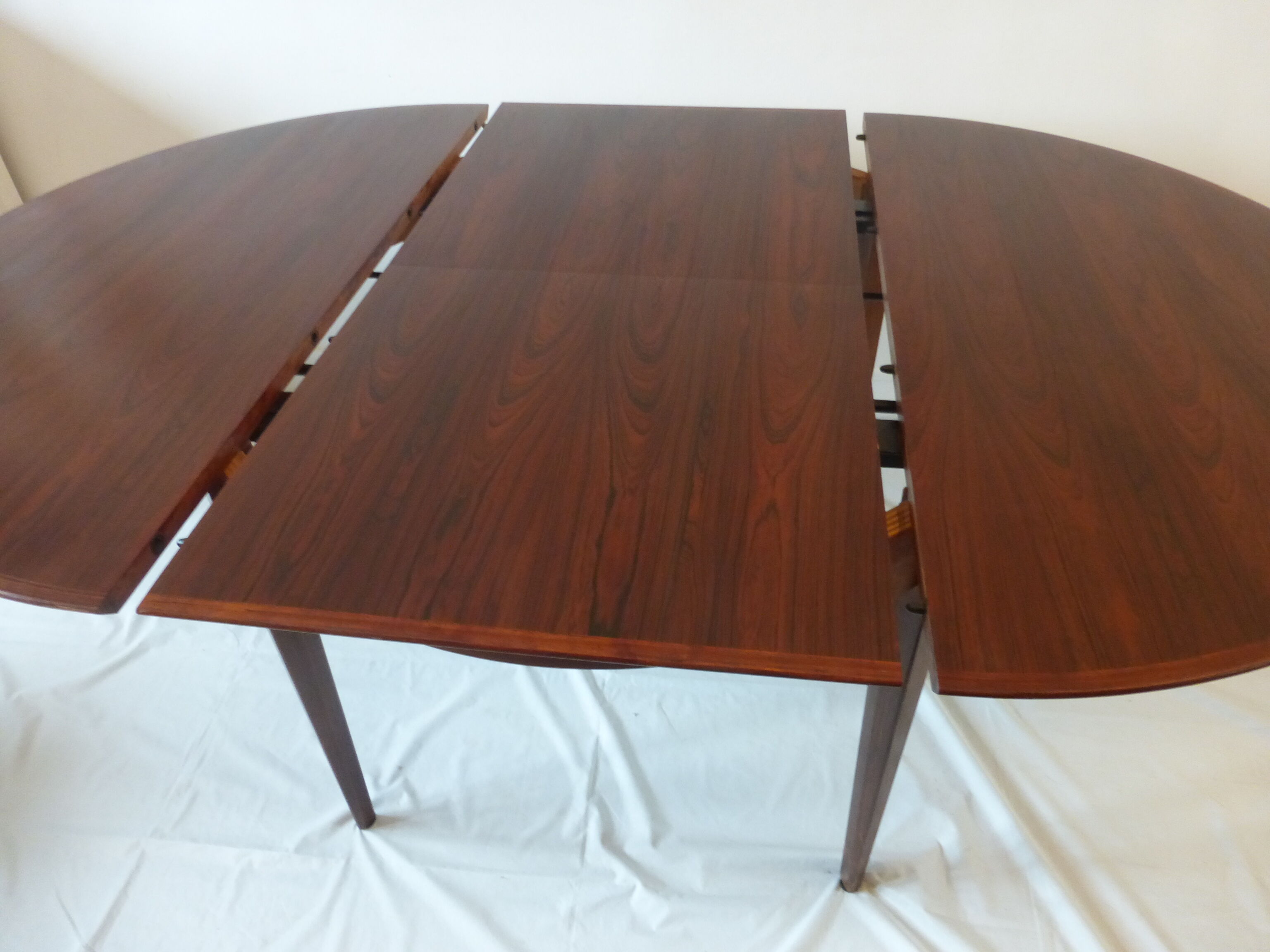 Table extensible en palissandre de Rio