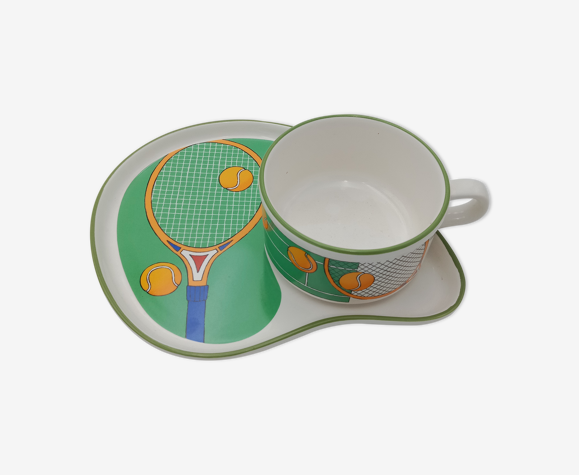 Tasse à thé et assiette tennis
