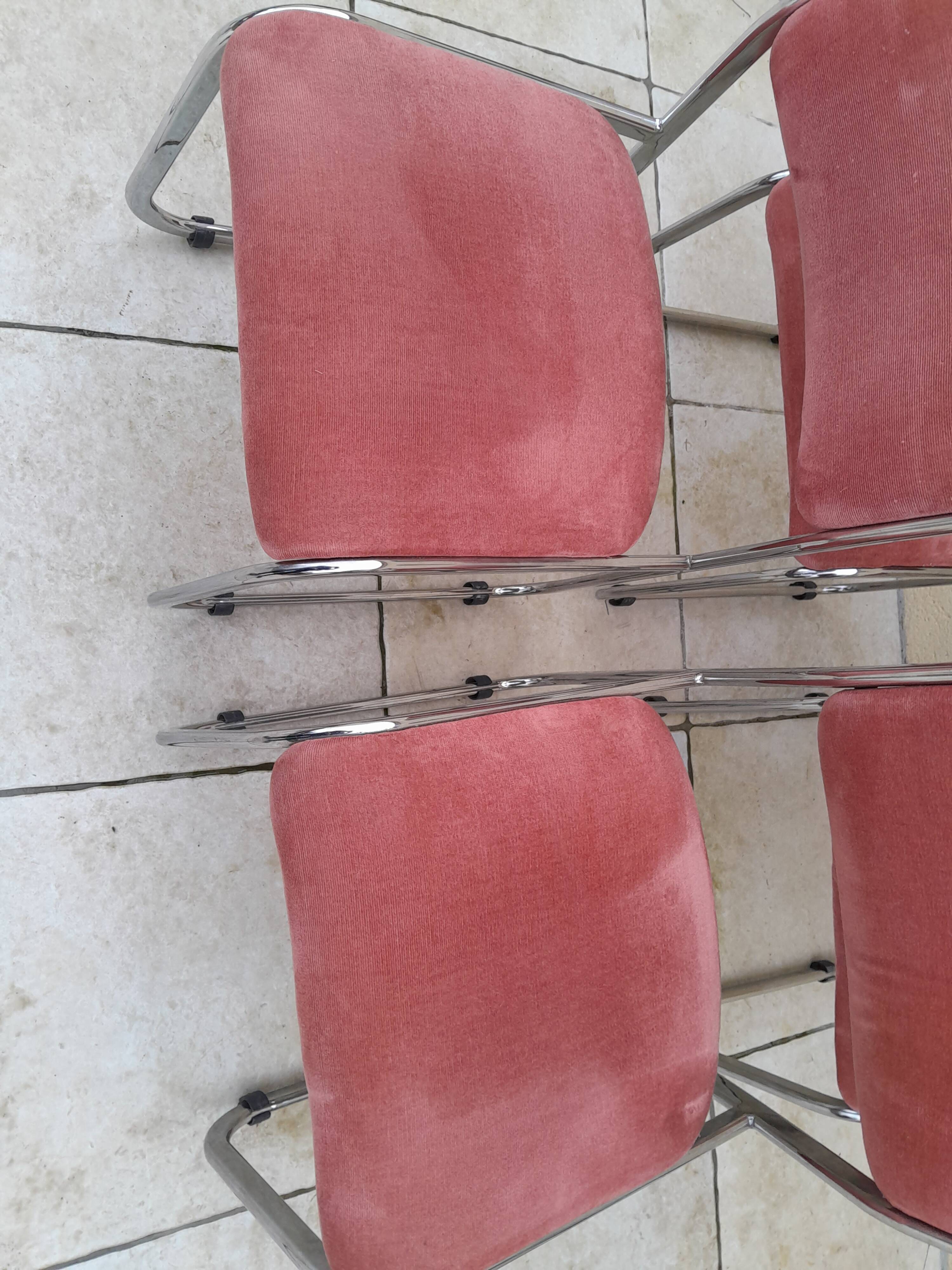 4 vintage chrome chairs from the 70s