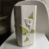 Vase with arum lilies