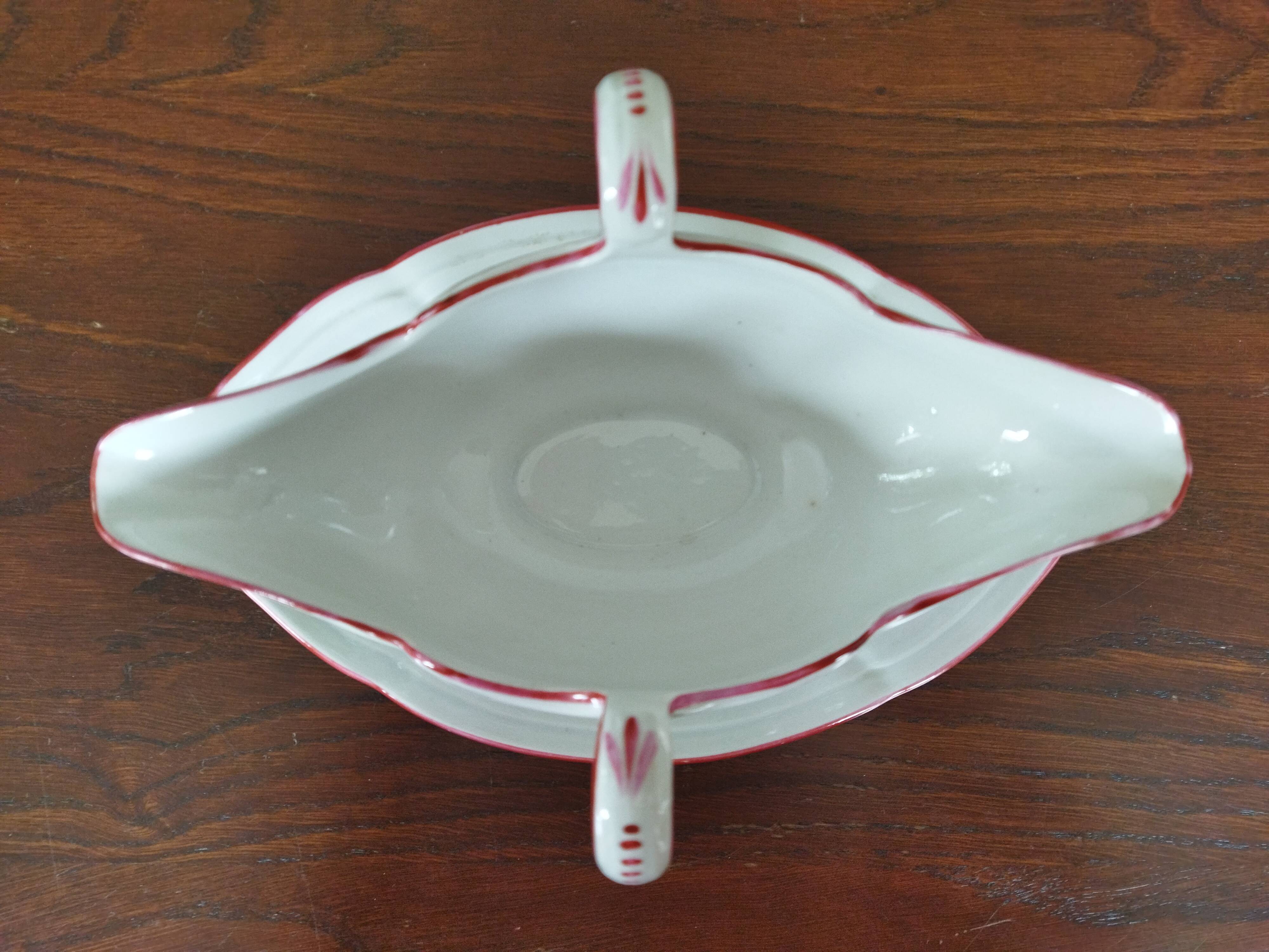 Saucière "Réverbère fin" KG Lunéville