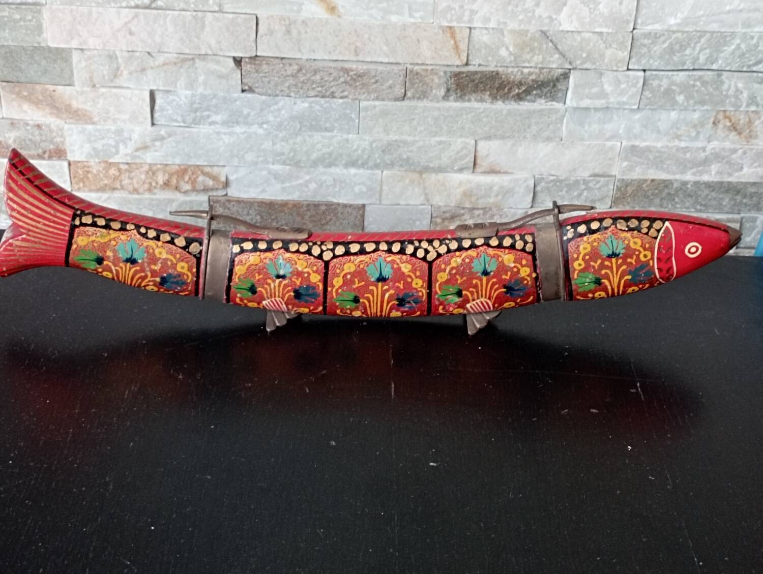Indian fish-shaped serving cutlery