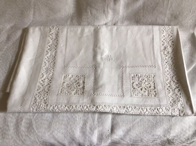 Embroidered linen tablecloth, BS, 3m50 x 2m
