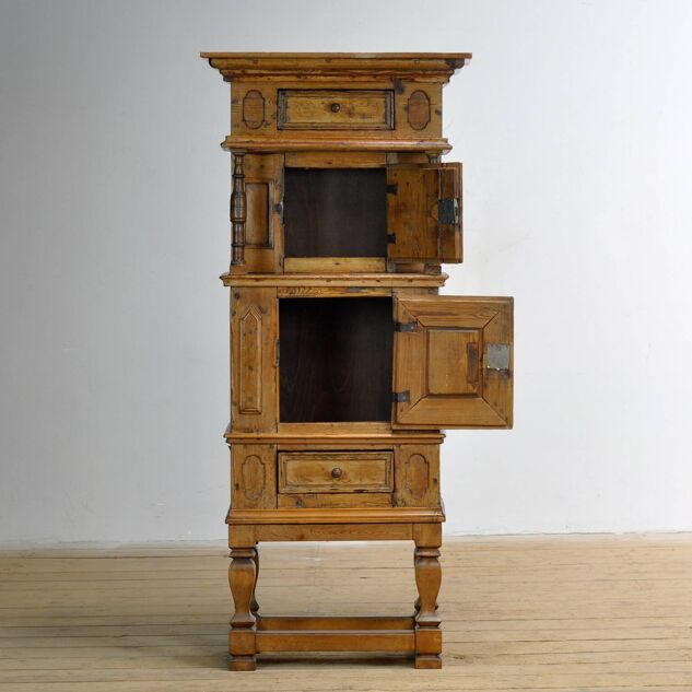 Armoire rustique allemande en pin et chêne, vers 1850