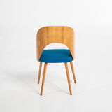 Pair of restored chairs by Antonin Suman, ONV Pisek, 1960s