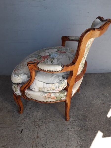 St Louis XV debut XXem convertible chair
