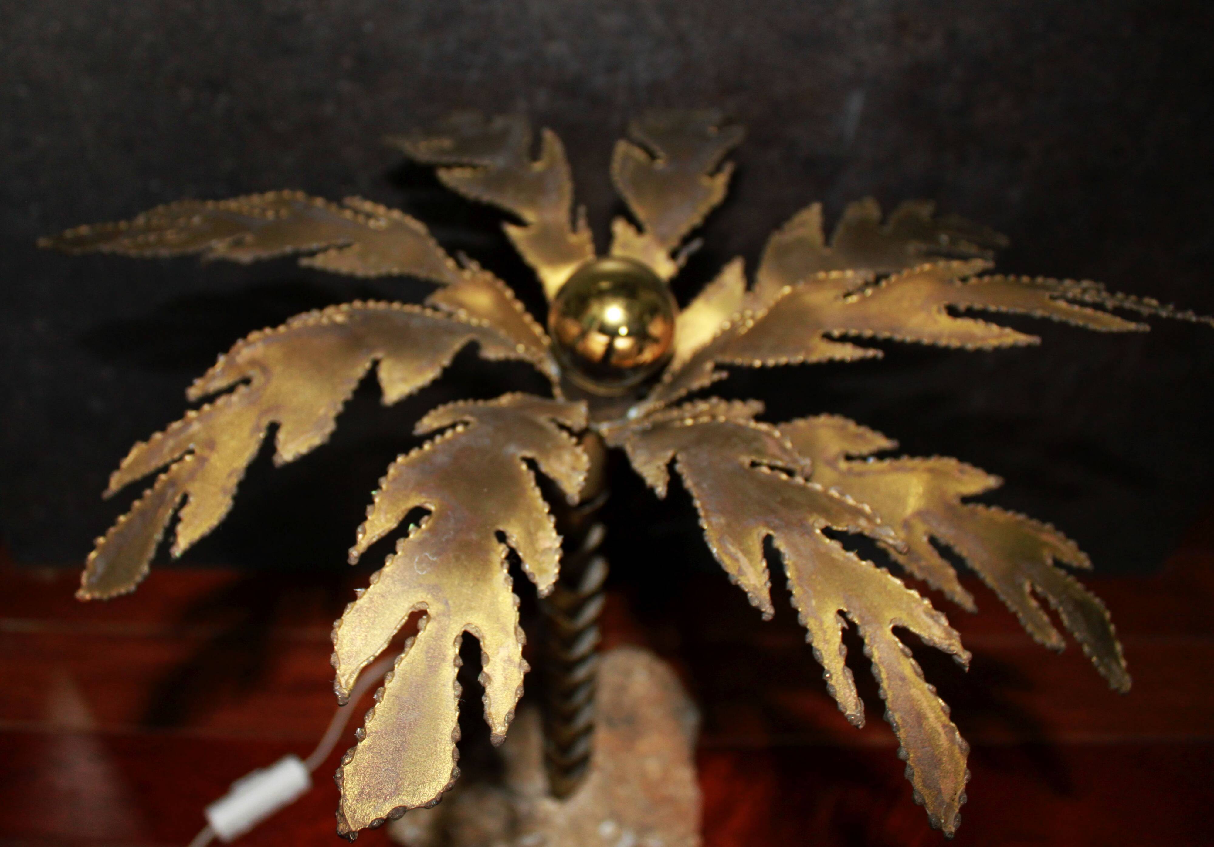 Brutalist palm lamp, 1970.