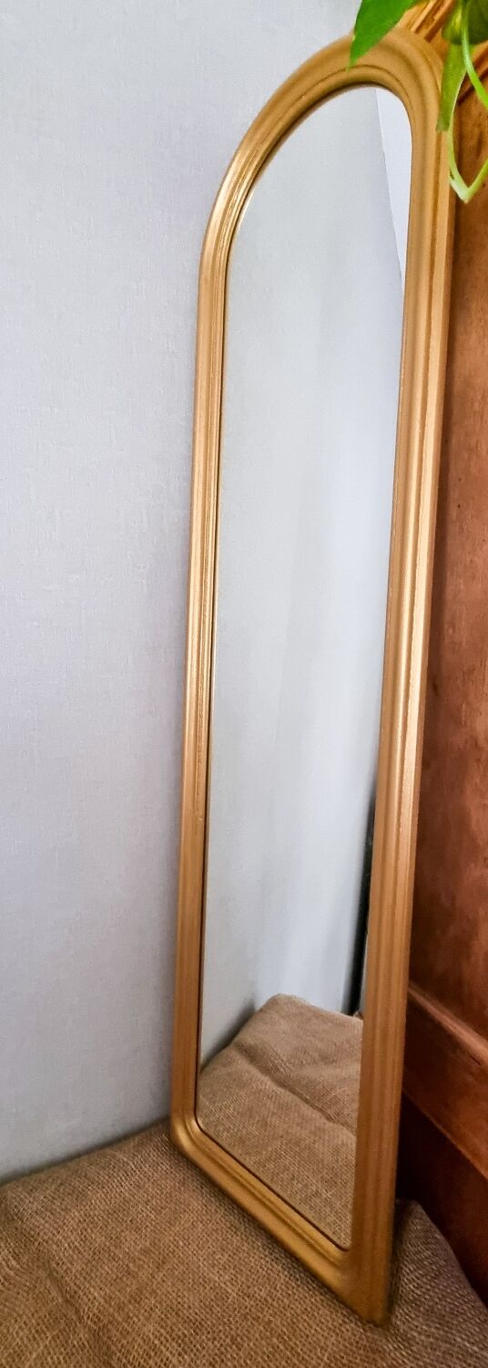 Vintage mirror gilded wood