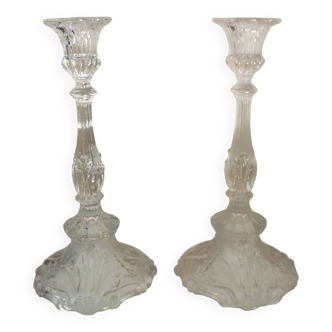 Paire de bougeoirs en cristal pressé, moulé, signés Val Saint Lambert, art déco