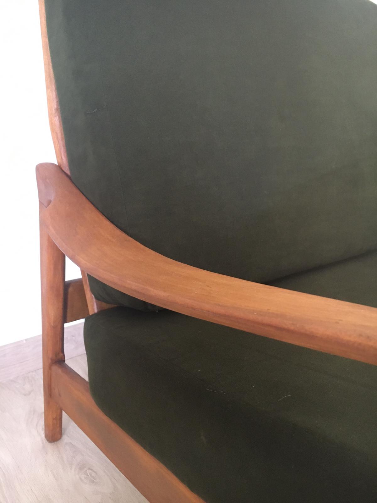 Mid-century scandinavian sofa