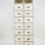 workbench with drawers