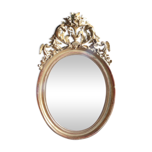 Miroir à fronton en médaillon