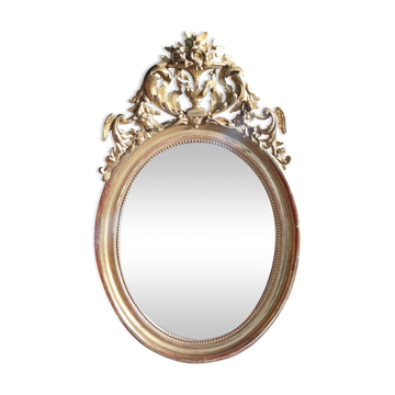 Mirror with a gilt medallion pediment, 1840