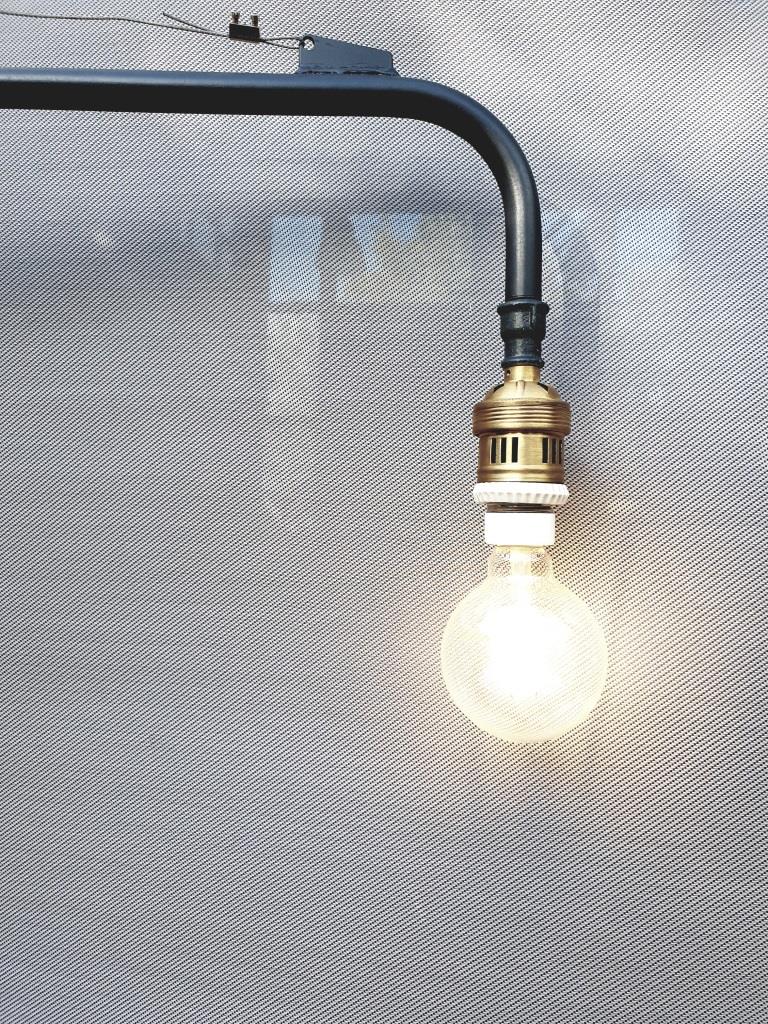 Minimalist sconce JIB105