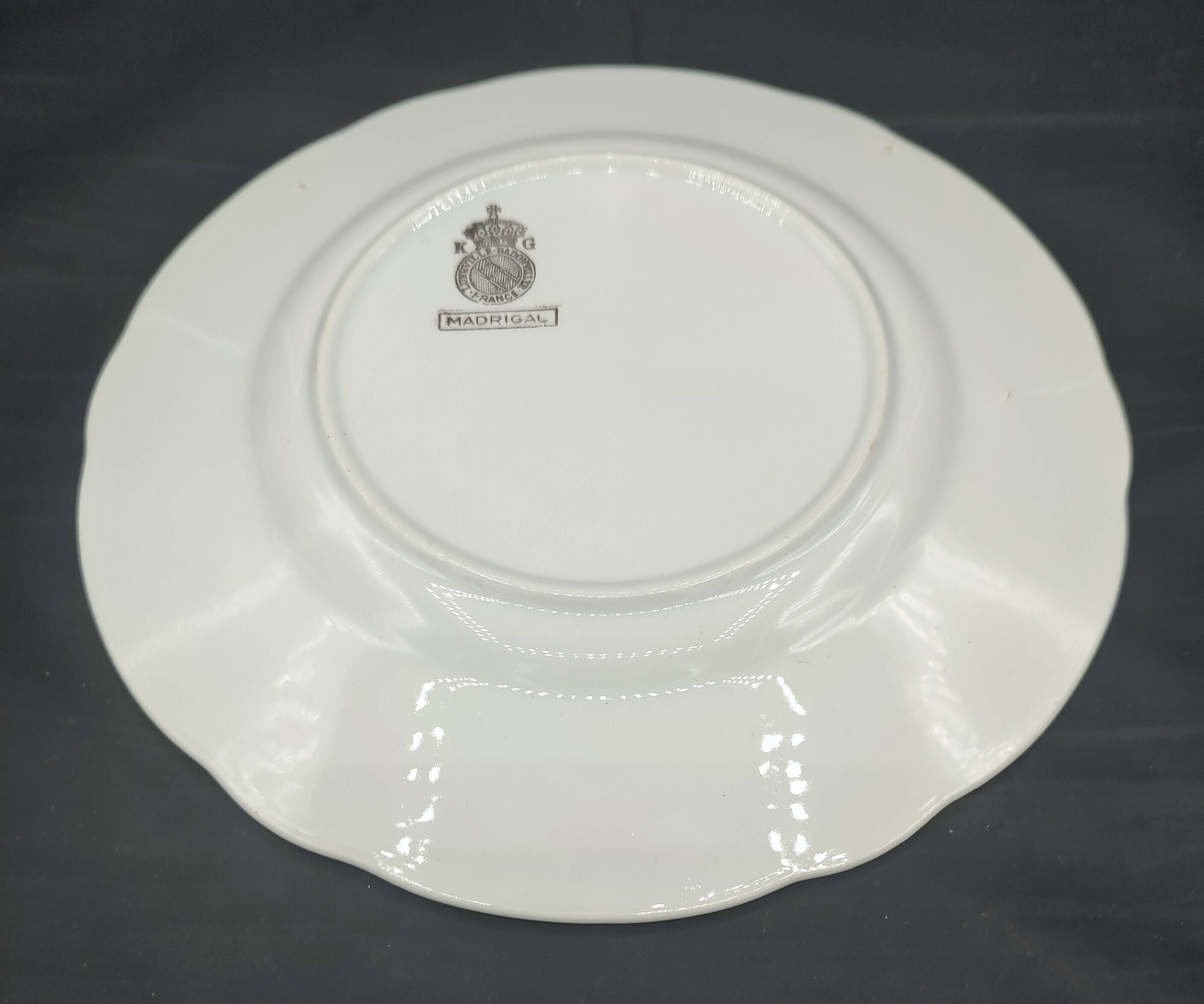 Set of 8 antique Lunéville-Badonviller plates Model "Madrigal"