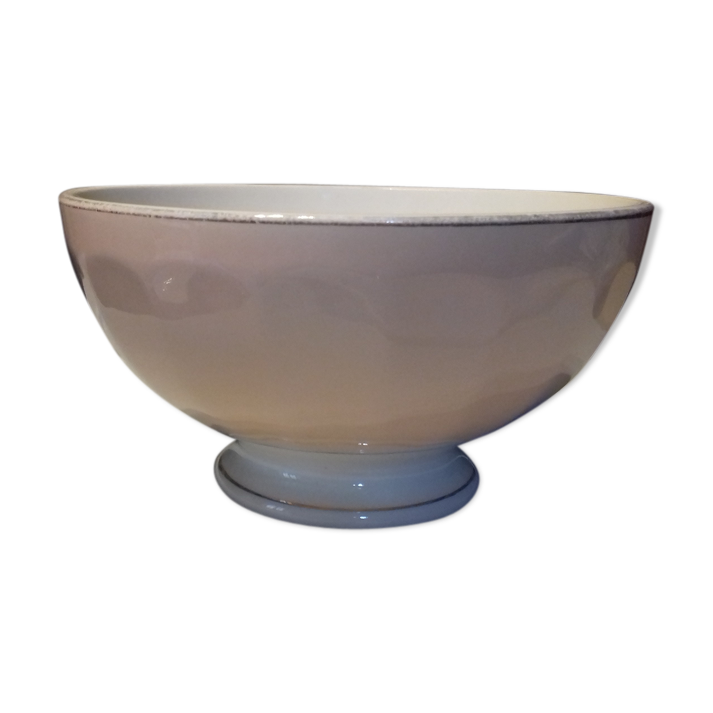 Pale pink orchie faience bowl