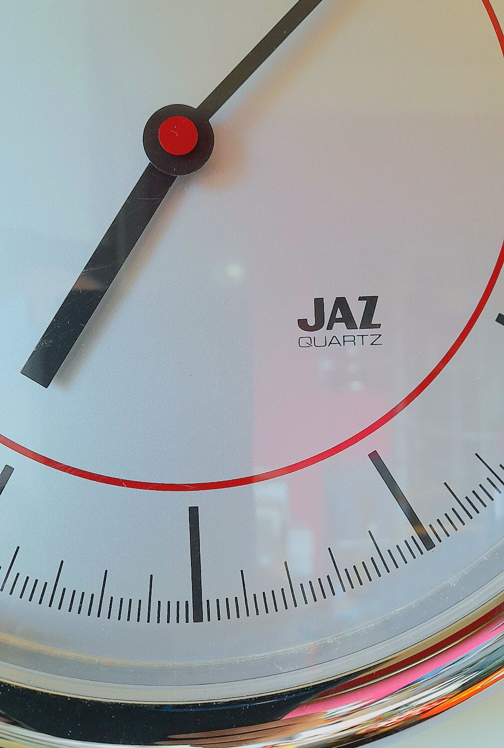 Metal jaz clock