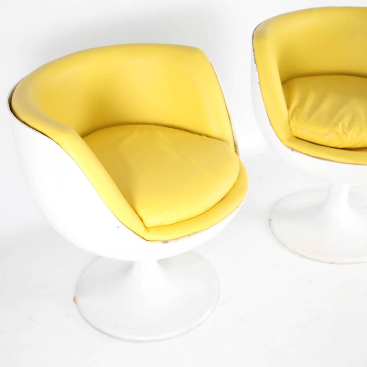 Pair of Space Age armchairs