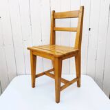 Chaise pour enfant en hêtre verni vintage