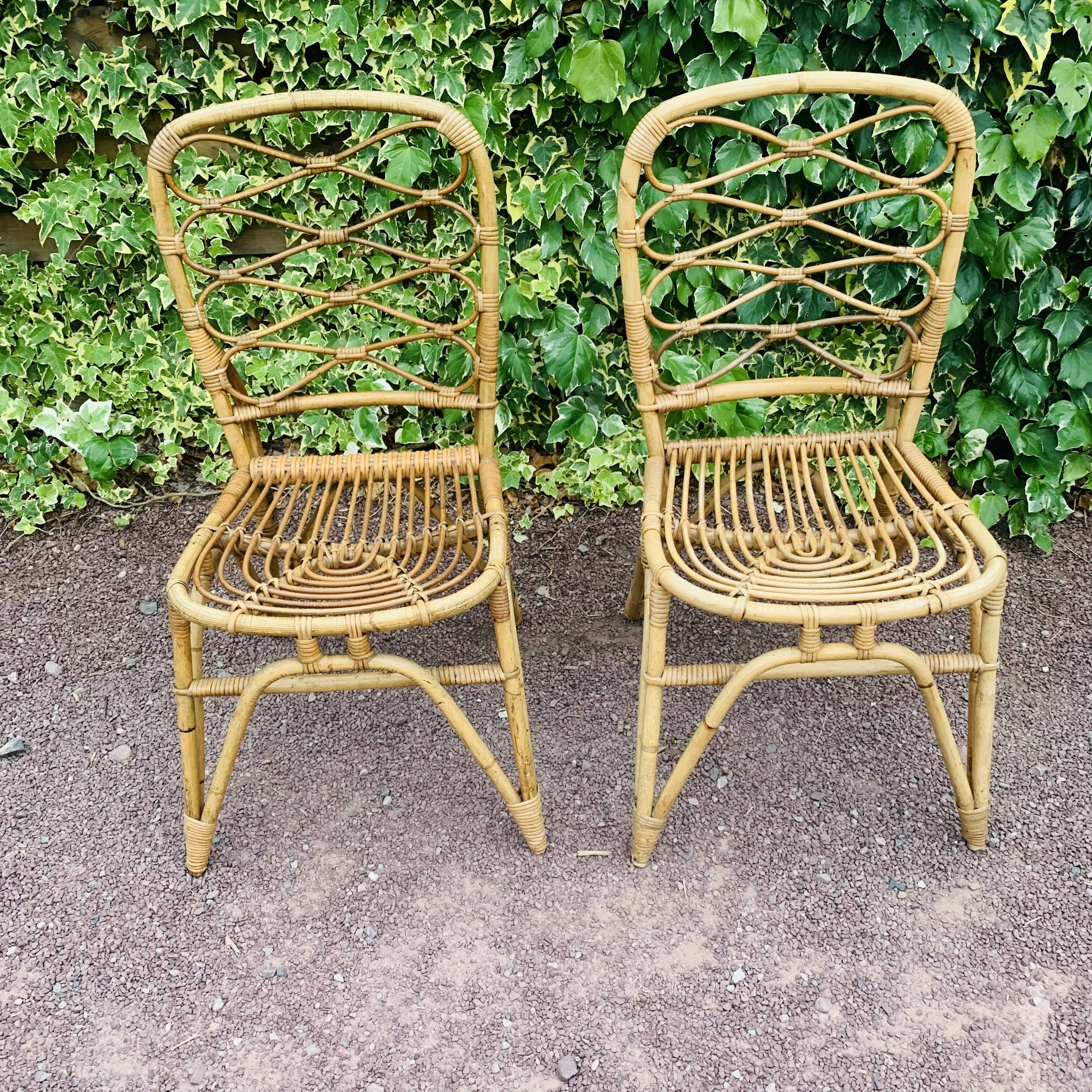 Paire de chaises en rotin Van Rohe