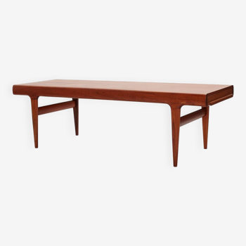 Table basse extensible conçue par Johannes Andersen pour Uldum Møbelfabrik, Danemark, années 1960.