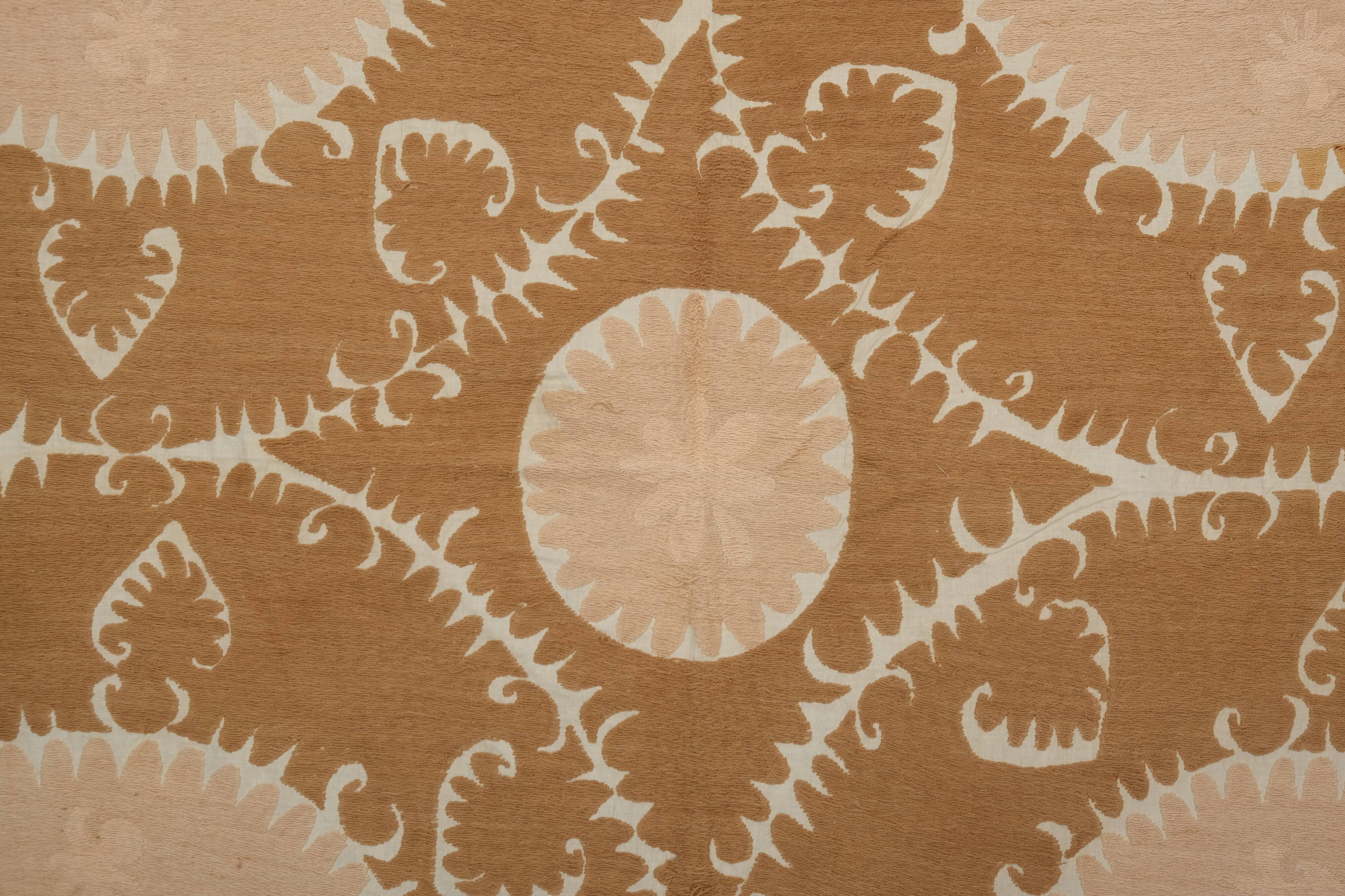 Suzani tapestry 230x350 cm