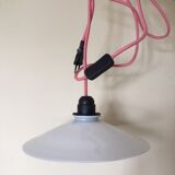 Pretty opaline blinds walk-in lamp