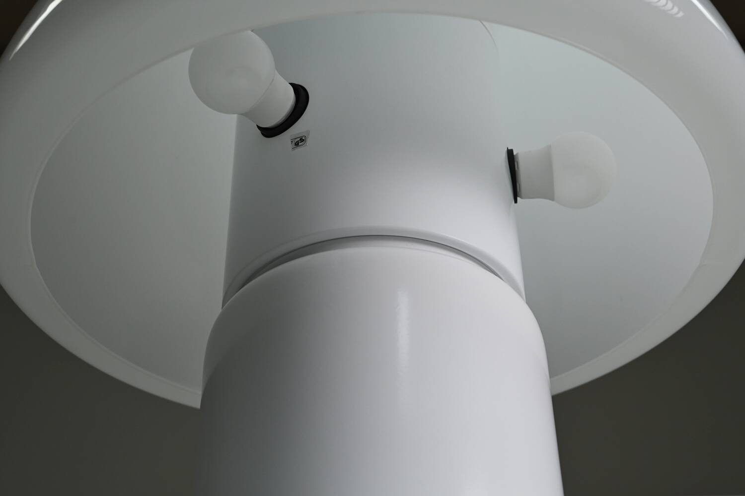 Lampe de table modèle 625 par Elio Martinelli pour Martinelli Luce, années 1970 Italie.