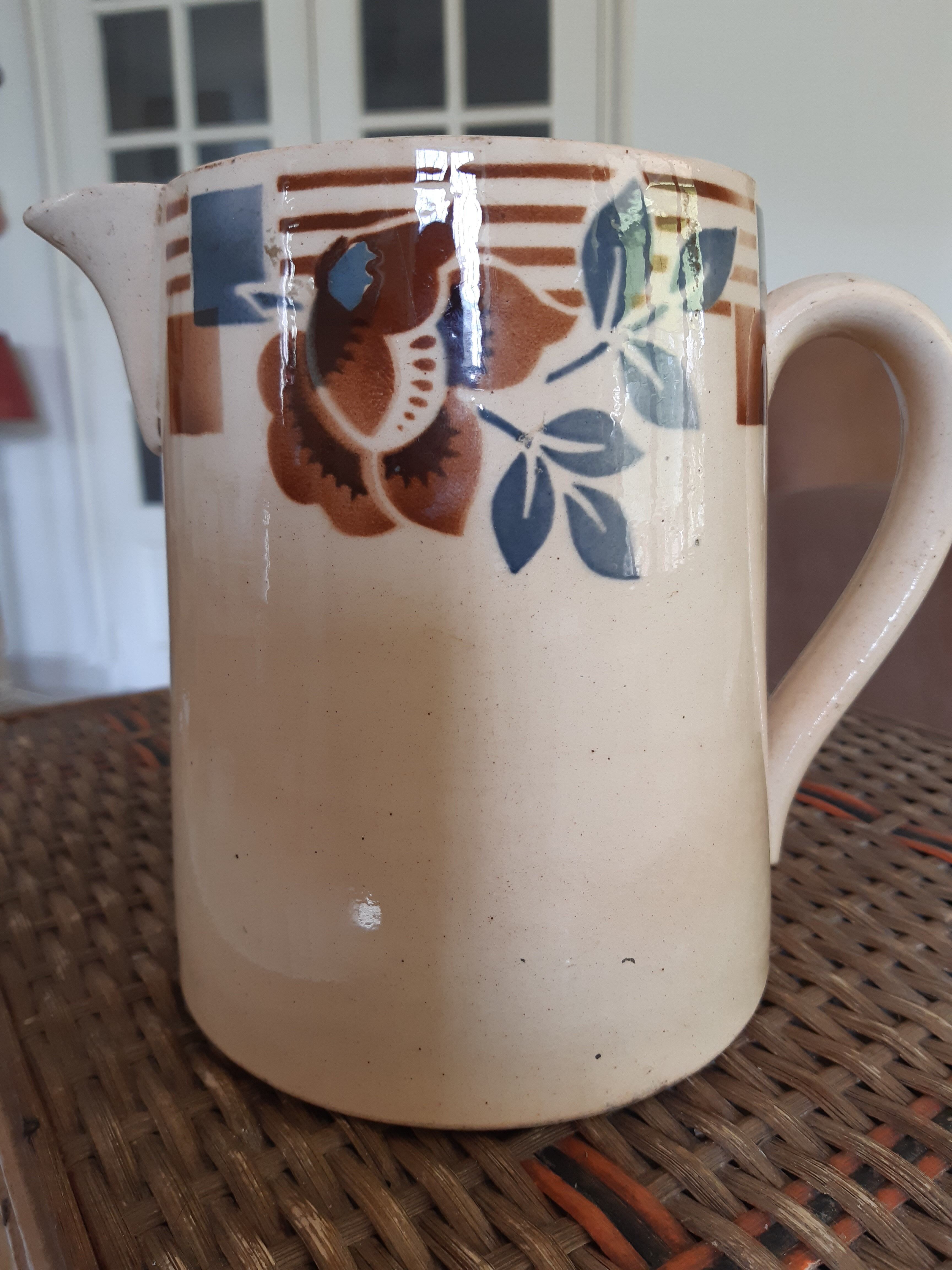 Digoin Pitcher