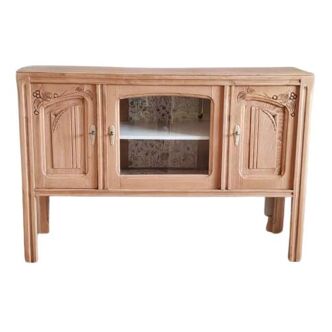 Old buffet