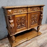 Meuble d’appui Style Renaissance en noyer a fonction dissimulée